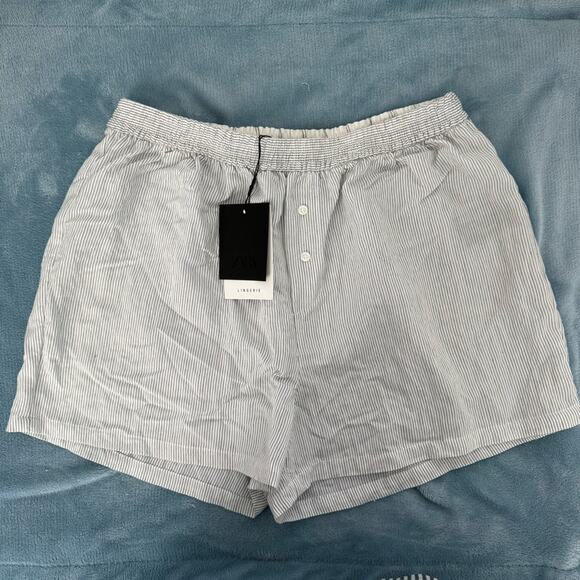 Zara Striped Button Front Mid Rise Shorts - Picture 6 of 10
